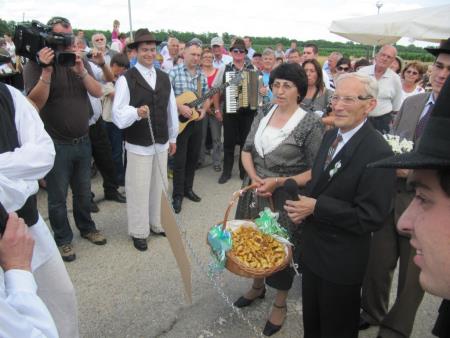 Prireditev ob vstopu Hrvaške v EU na mejnem prehodu Gibina 25